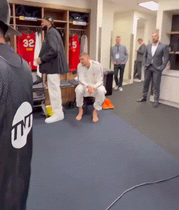 斑马你玩归玩,可千万不要得罪方丈啊!